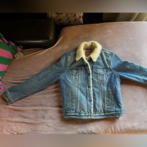 Levi's Blue Denim Jacket with Cream Sherpa Lining